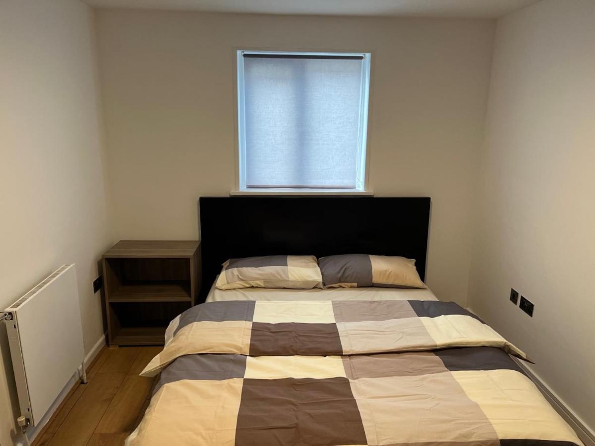 Three Bedroom House In Tooting By Star Apartments London Kültér fotó