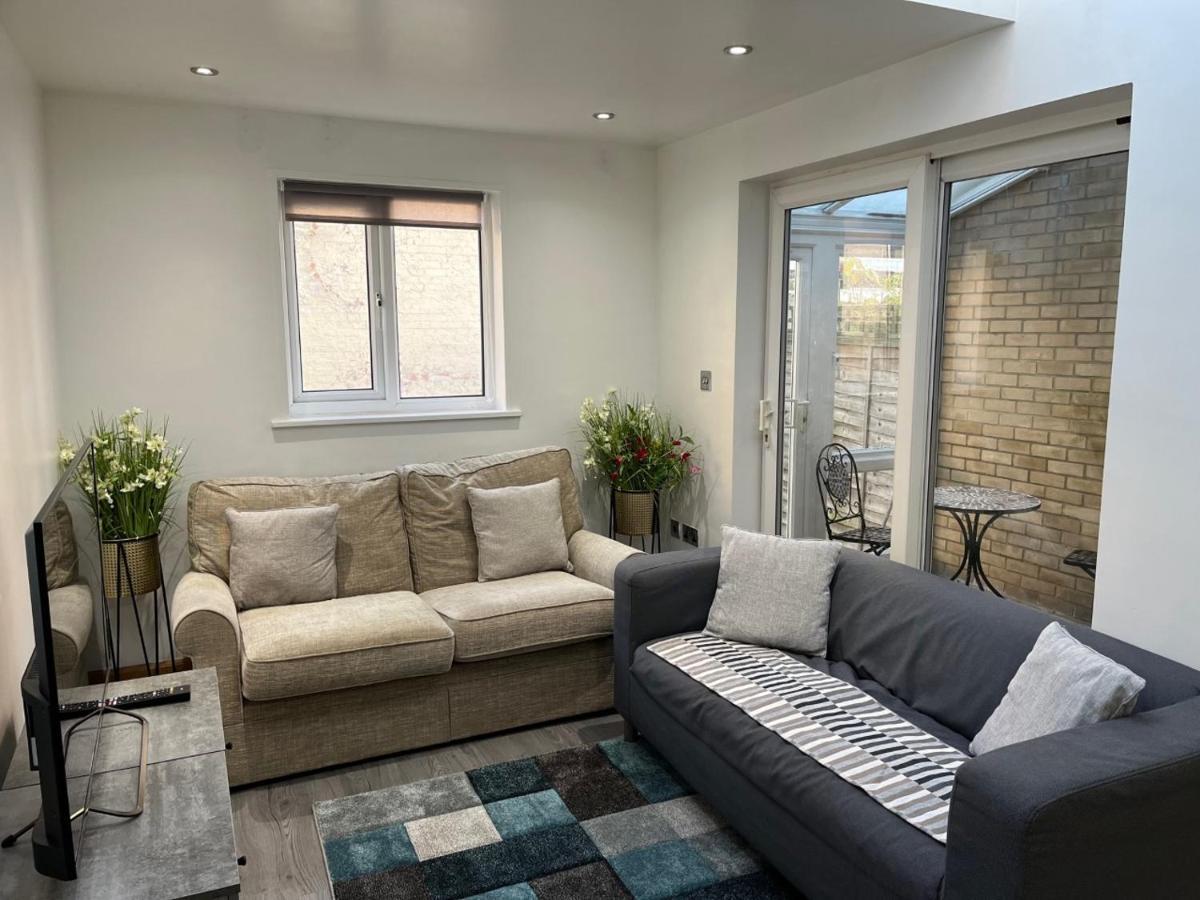 Three Bedroom House In Tooting By Star Apartments London Kültér fotó